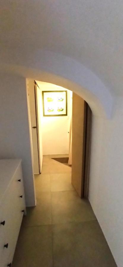 Spaziosa Casa Antica Bari Eksteriør billede
